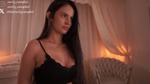 Emily Campbell online show from October 25, 11:43 pm