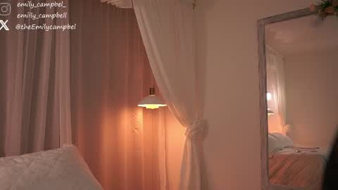 Emily Campbell online show from July 19, 10:02 pm