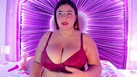 Emiily Grace online show from February 18, 11:28 am