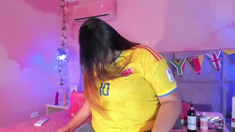 Snapshot of emiilygrace_ chatting on June 23, 11:30 am Emiily Grace online show from June 23, 11:30 am