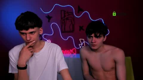 Snapshot of emil_lucky chatting on March 29, 6:30 pm emil_lucky online show from March 29, 6:30 pm