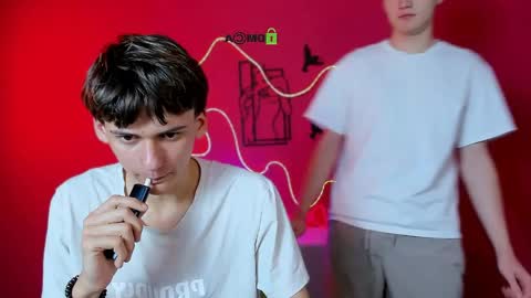 Snapshot of emil_lucky chatting on April 21, 1:42 am emil_lucky online show from April 21, 1:42 am