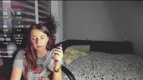 emili77777 online show from September 17, 10:22 pm