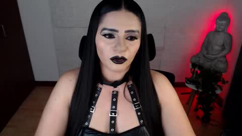 POWERFULL GODDESS EMILI online show from March 13, 11:22 pm