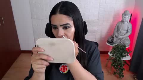 Snapshot of emili_evans_ chatting on June 23, 8:29 pm POWERFULL GODDESS EMILI online show from June 23, 8:29 pm