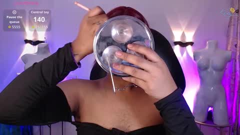 Emili roux online show from February 5, 11:48 am