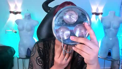 Emili roux online show from February 27, 9:53 am