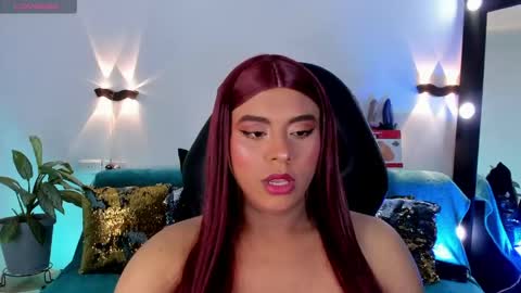 Snapshot of emili_roux chatting on May 14, 4:03 pm Emili roux online show from May 14, 4:03 pm