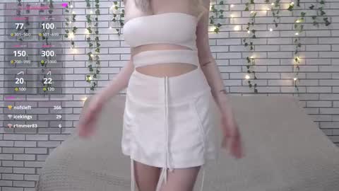 Amili online show from February 17, 4:26 pm