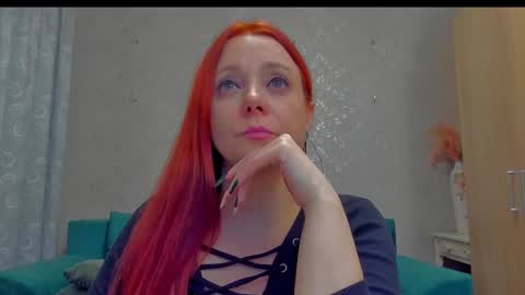 Emiliana online show from January 7, 1:24 pm