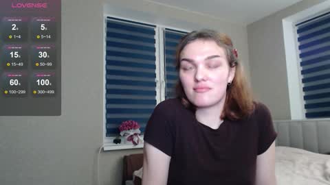 Emi online show from October 24, 8:38 pm