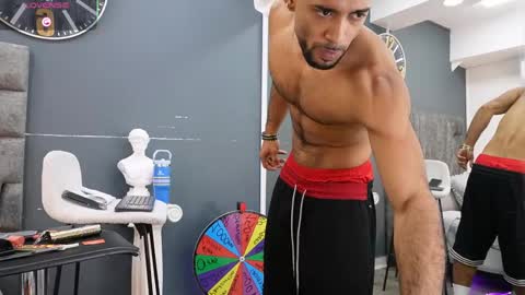 Snapshot of emilio_brandon chatting on May 5, 10:56 am Emilio online show from May 5, 10:56 am