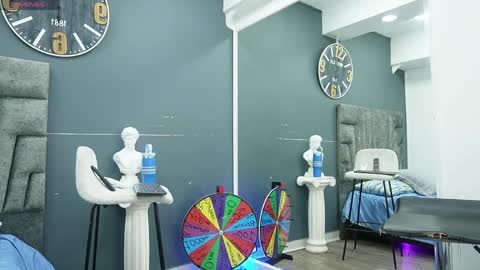 Snapshot of emilio_brandon chatting on May 31, 10:55 am Emilio online show from May 31, 10:55 am