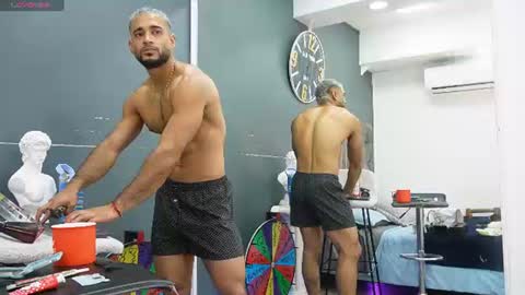 Snapshot of emilio_brandon chatting on June 12, 10:58 am Emilio online show from June 12, 10:58 am