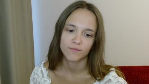 Emilly online show from August 3, 6:45 am
