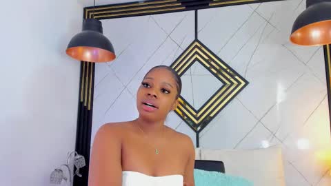 Emilly online show from November 15, 12:13 pm