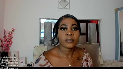 Snapshot of emillyroaa chatting on July 5, 1:18 pm Emilly Roa online show from July 5, 1:18 pm