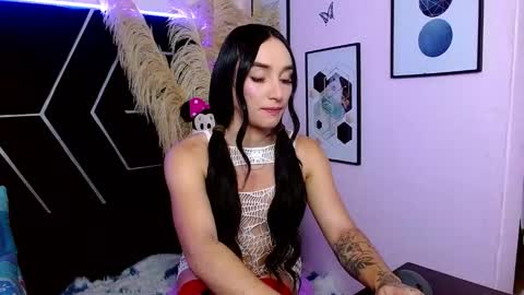 Snapshot of emillystonex chatting on February 2, 5:55 pm emillystonex online show from February 2, 5:55 pm