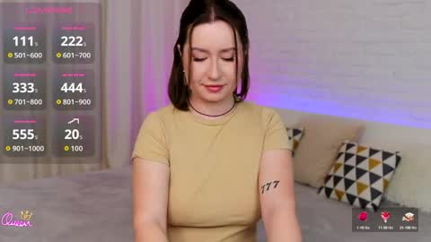 Snapshot of emily__bliss chatting on March 28, 8:30 pm Emily Bliss online show from March 28, 8:30 pm