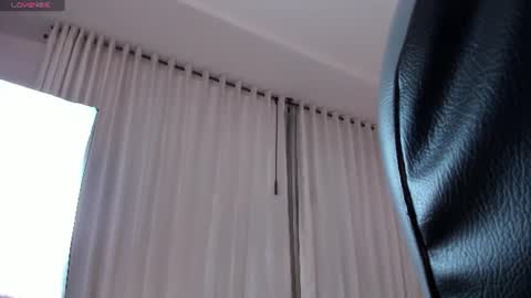 Snapshot of emily__cley chatting on June 25, 5:12 am Emily online show from June 25, 5:12 am