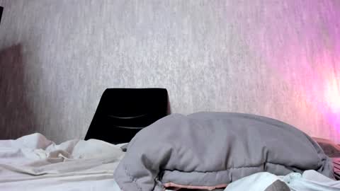 Snapshot of emily_ariaszc chatting on February 1, 6:21 am Emily online show from February 1, 6:21 am