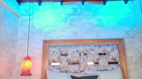 emily_dempsey online show from May 14, 7:09 pm