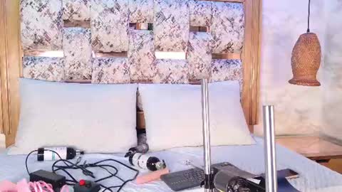 emily_dempsey online show from June 30, 7:15 pm