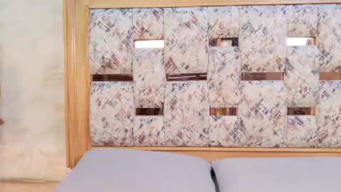 emily_dempsey online show from August 3, 7:06 pm