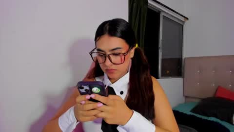 emily fox 3 online show from May 24, 1:21 am