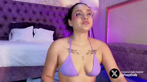 Snapshot of emily_foxyy chatting on July 14, 7:08 pm Emily online show from July 14, 7:08 pm