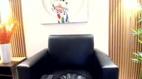 Snapshot of emily_frostt chatting on May 30, 12:46 pm emily_frostt online show from May 30, 12:46 pm