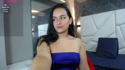 Snapshot of emily_gomez159 chatting on June 29, 11:43 am Emily online show from June 29, 11:43 am