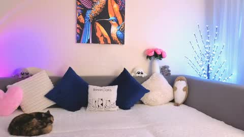Snapshot of emily_heels chatting on April 16, 2:51 pm Emily Heels online show from April 16, 2:51 pm
