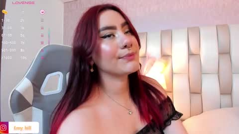 Snapshot of emily_hill___ chatting on January 27, 9:22 pm EMILY Monday 5-2 am From Tuesday to Friday5-1 am Colombia time online show from January 27, 9:22 pm