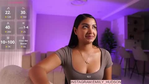 Snapshot of emily_huddson_ chatting on May 21, 10:17 pm independet model online show from May 21, 10:17 pm