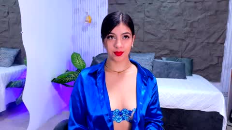 Emily online show from May 19, 12:11 pm