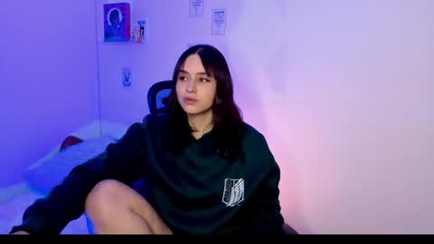 Snapshot of emily_lindey_ chatting on May 10, 3:12 am Emily Lindey online show from May 10, 3:12 am