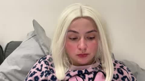 emily_morning_dew online show from January 9, 7:48 pm