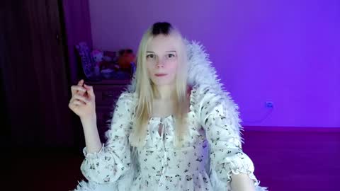 Lia online show from February 6, 10:32 pm