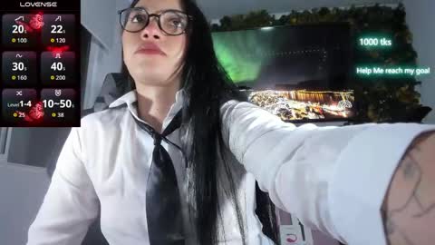 emily_palmeer online show from May 29, 1:36 am
