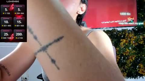 emily_palmeer online show from July 27, 2:07 am
