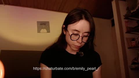 emily_pearl_ online show from January 30, 1:44 am