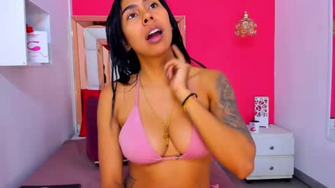 Emily online show from February 25, 11:19 am