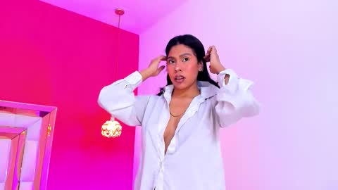 Emily online show from September 17, 11:34 am