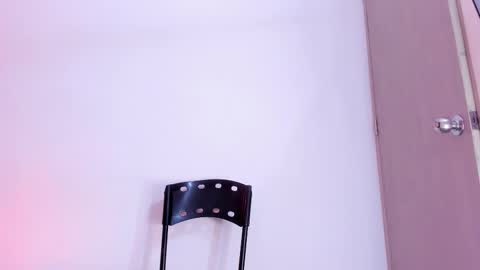 Emily online show from March 6, 8:38 pm