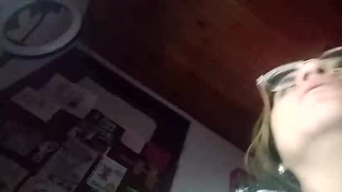 Snapshot of emily_sexy69 chatting on September 15, 2:33 am Emily online show from September 15, 2:33 am