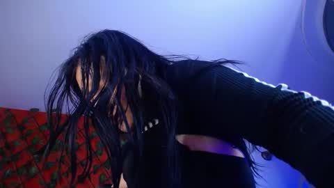 Snapshot of emily_trujillo chatting on November 15, 6:04 pm Emily Trujillo online show from November 15, 6:04 pm