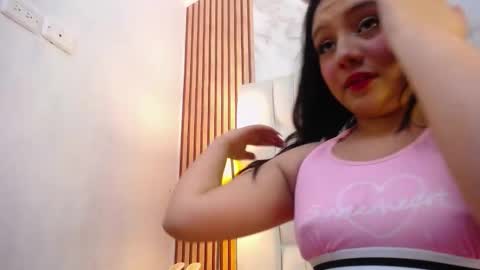 Snapshot of emily_trujillo chatting on November 18, 7:07 pm Emily Trujillo online show from November 18, 7:07 pm