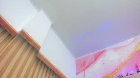 emily_velvet_ online show from June 11, 12:32 am