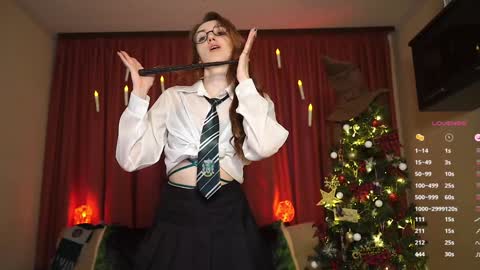 Lia online show from January 5, 6:35 am